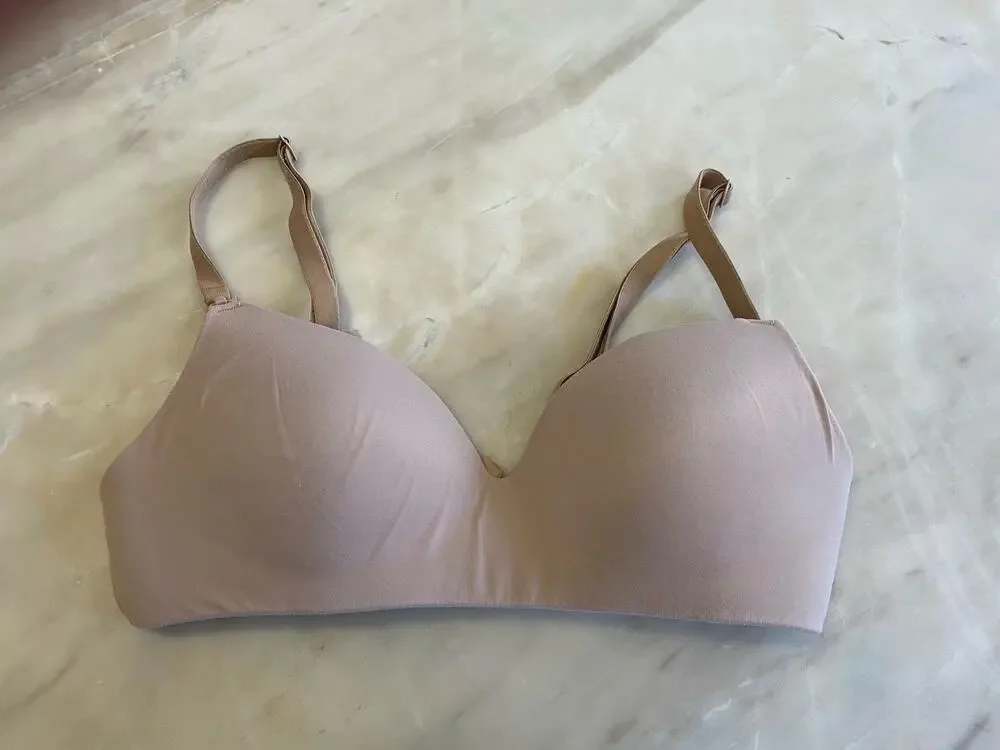 Soma Enbliss nude beige Nursing Wireless Bra Size 32B
